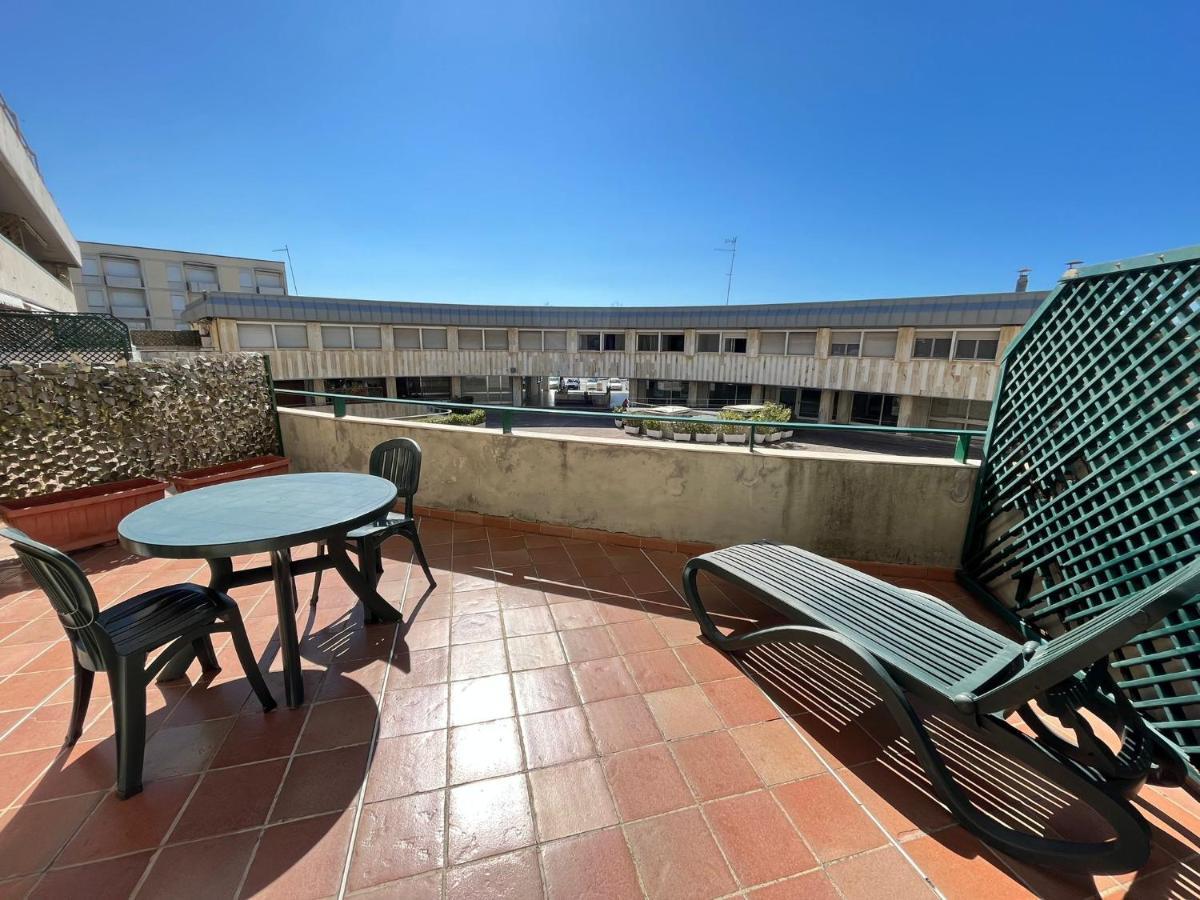Imperiale Apartment Tirrenia Exteriör bild