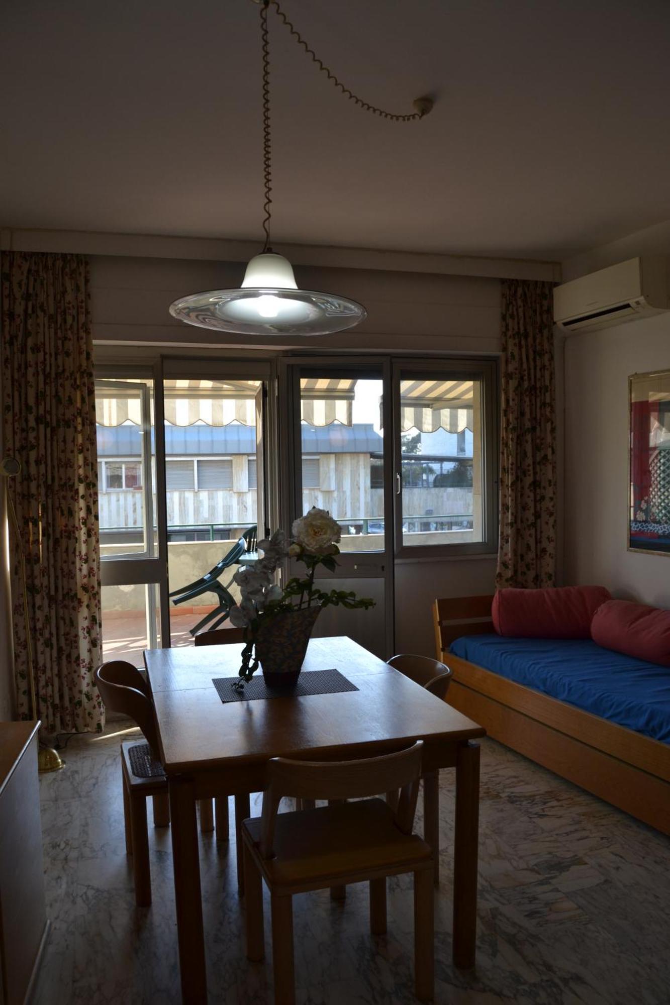 Imperiale Apartment Tirrenia Exteriör bild